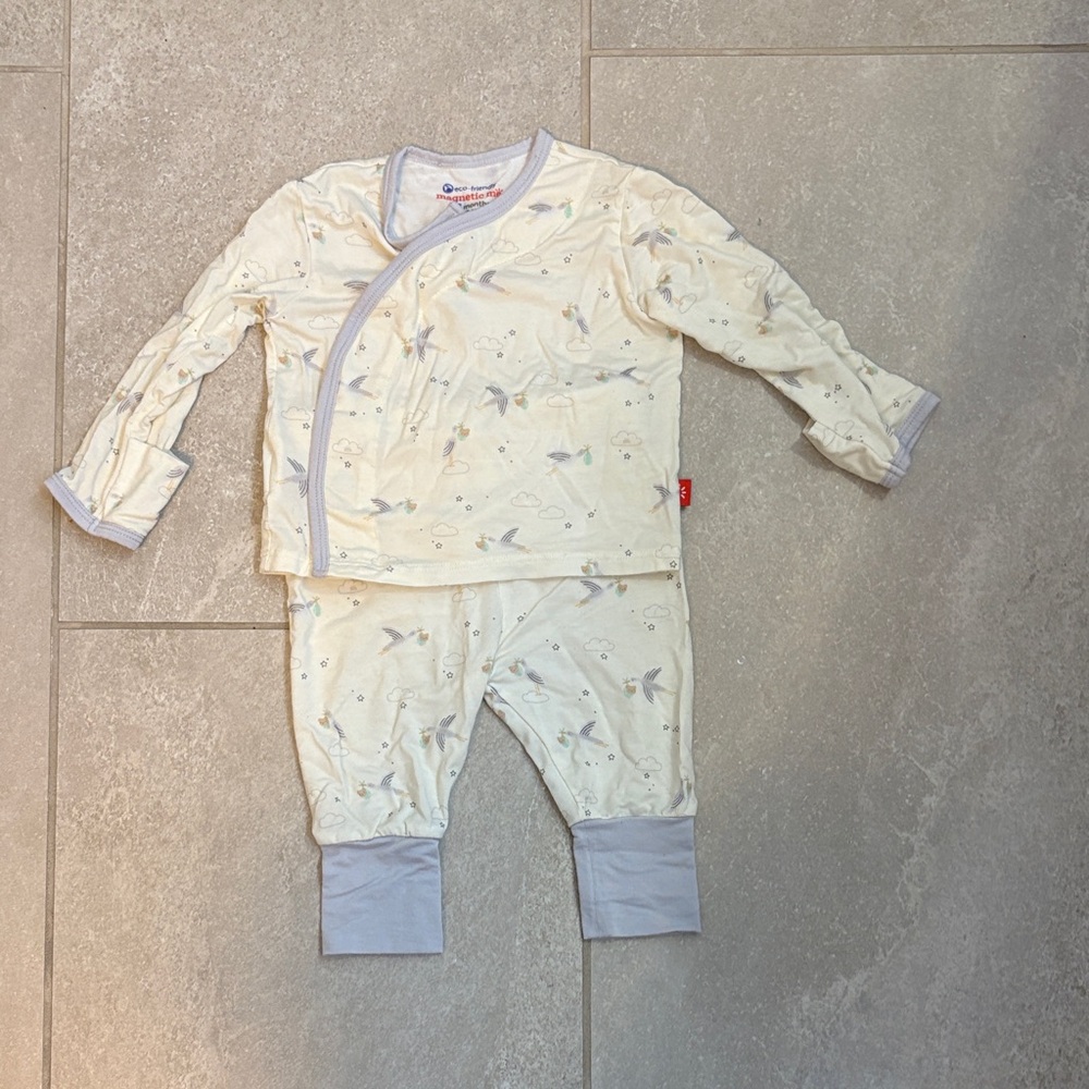Magnetic Me kimono style Sleepy time stork pajama set